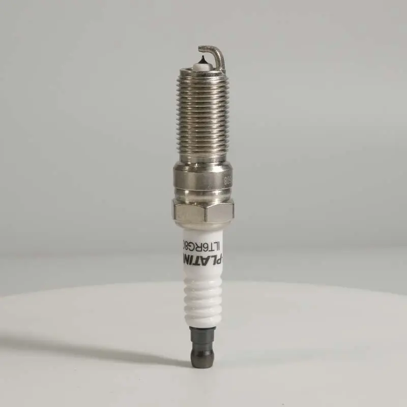 AYFS22FM Iridium Platinum Spark Plug