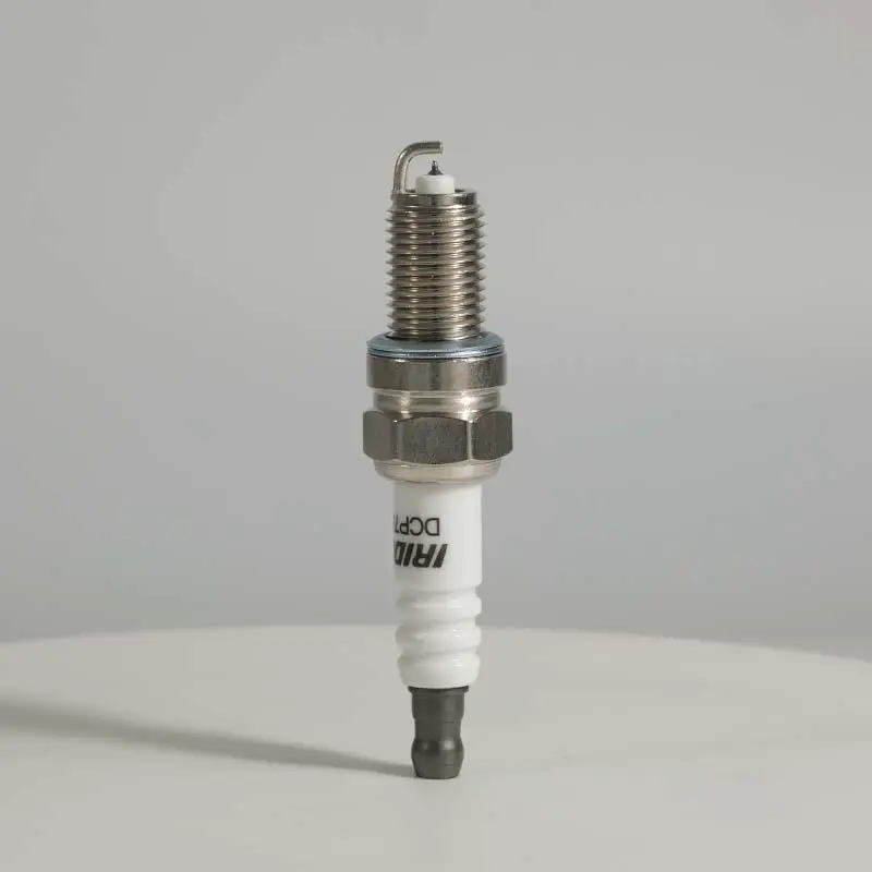 90048-51188 Iridium Platinum Automotive Spark Plug for Toyota