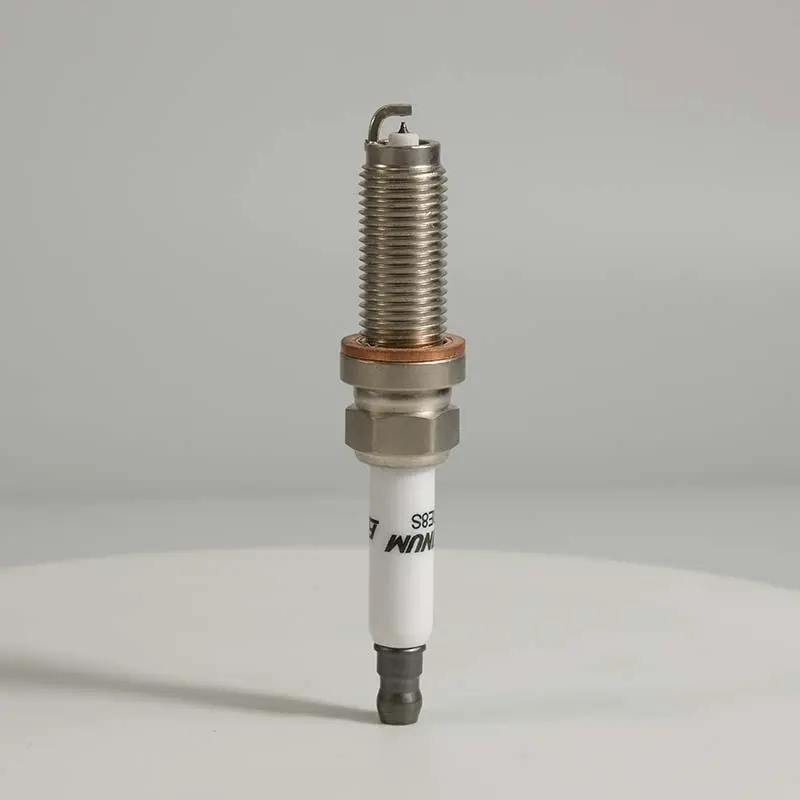 LR050998 Iridium Platinum Engine Spark Plug for Land Rover